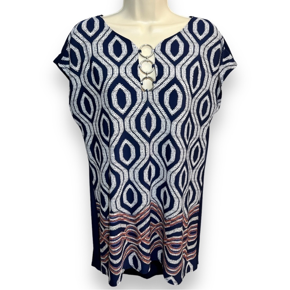 COCO Bianco Geometric Print Sleeveless Blouse Size Medium